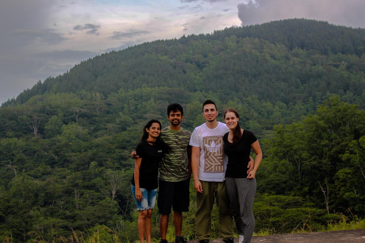 E-Stay Hanthana Kandy Bagian luar foto